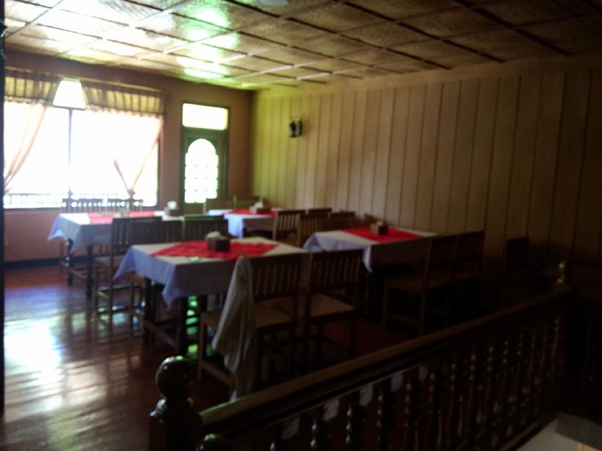Golden Fish Motel Nyaung Shwe Ngoại thất bức ảnh